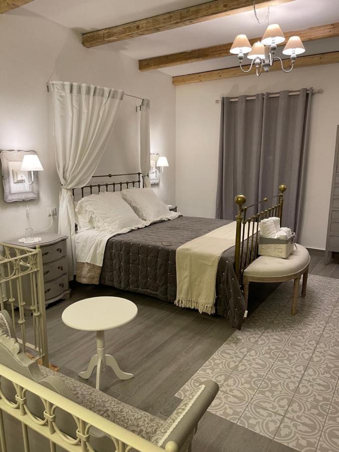 Luxury Triple Room,1136038106:JPEG